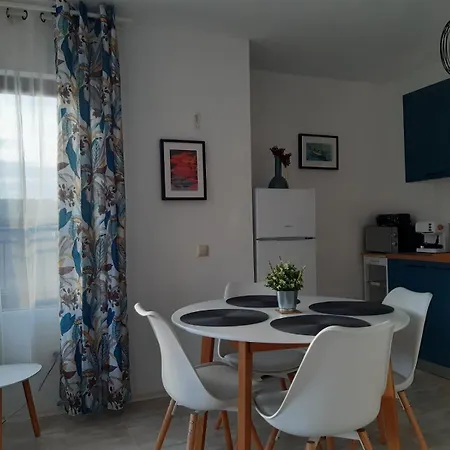 Lily - Relax In The Forest -